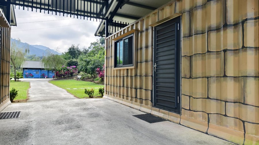 橄欖園森林度假民宿