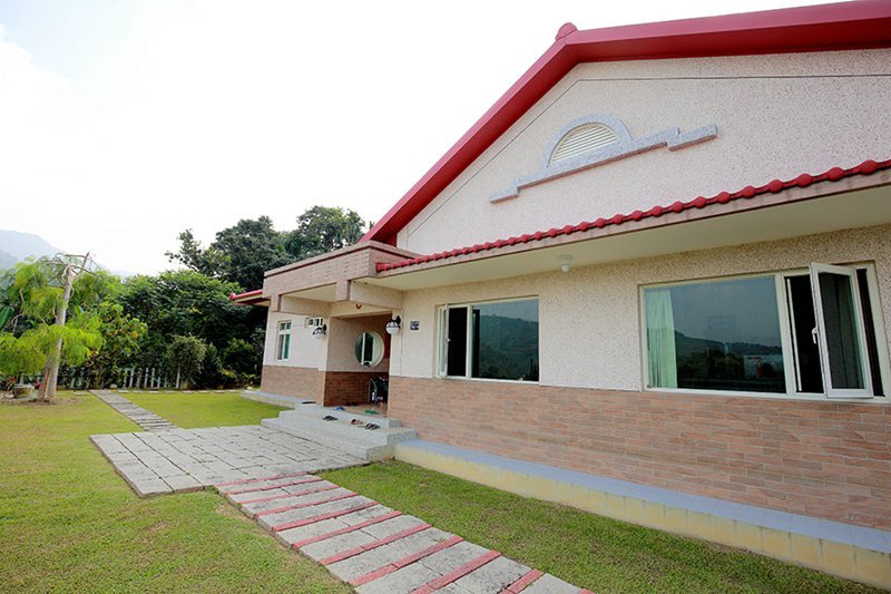 橄欖園森林度假民宿