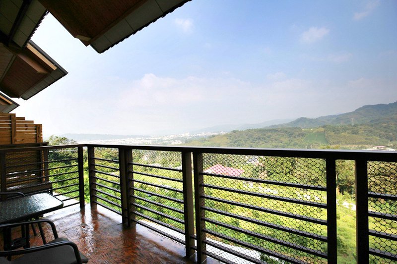 橄欖園森林度假民宿