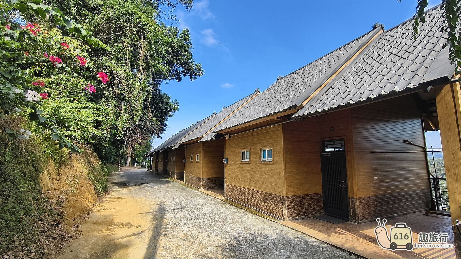 橄欖園森林度假民宿 獨棟木屋+專屬車庫  隱私與方便一次擁有